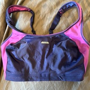 Shock Absorber Sports Bra